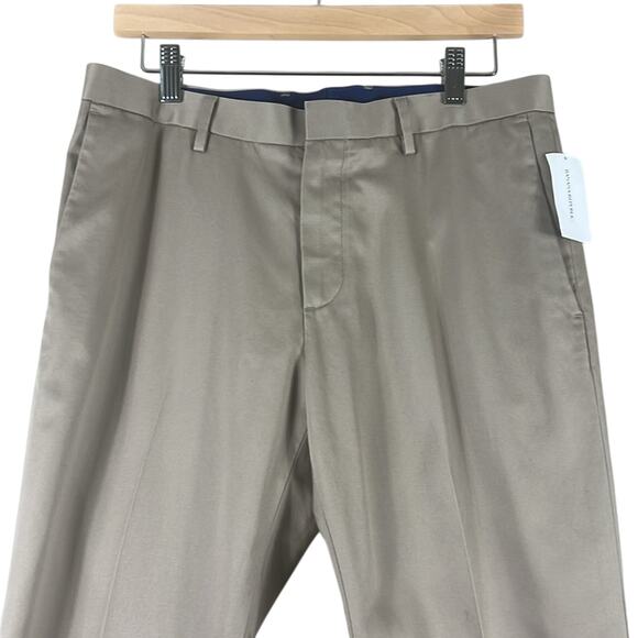 NWT Banana Republic Modern Slim Non-Iron Cotton Pants Mens 31x30 Khaki Preppy - Picture 2 of 6